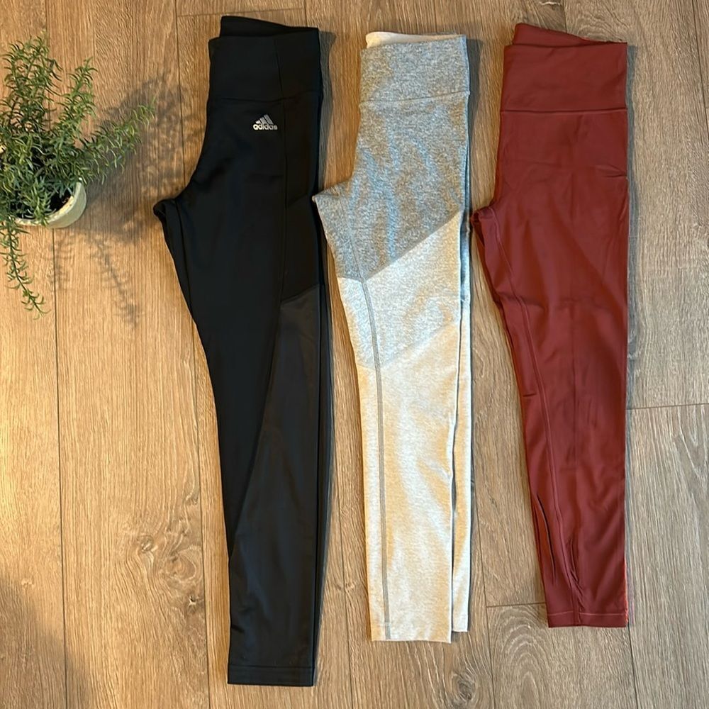 ((3 PAIR)) WOMENS LIKE NEW LEGGINGS ADIDAS ATHLETA OUTDOOR VOICES ALL SIZE SMALL